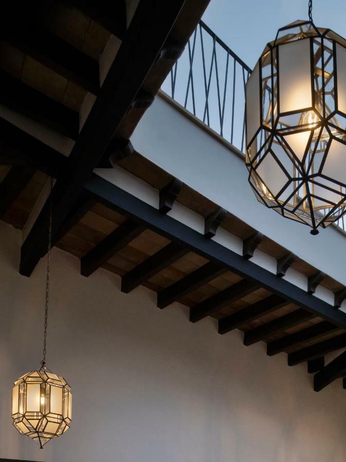 Hotel Antigua Palma - Casa Noble Εξωτερικό φωτογραφία A ceiling corbelled with a square corbel