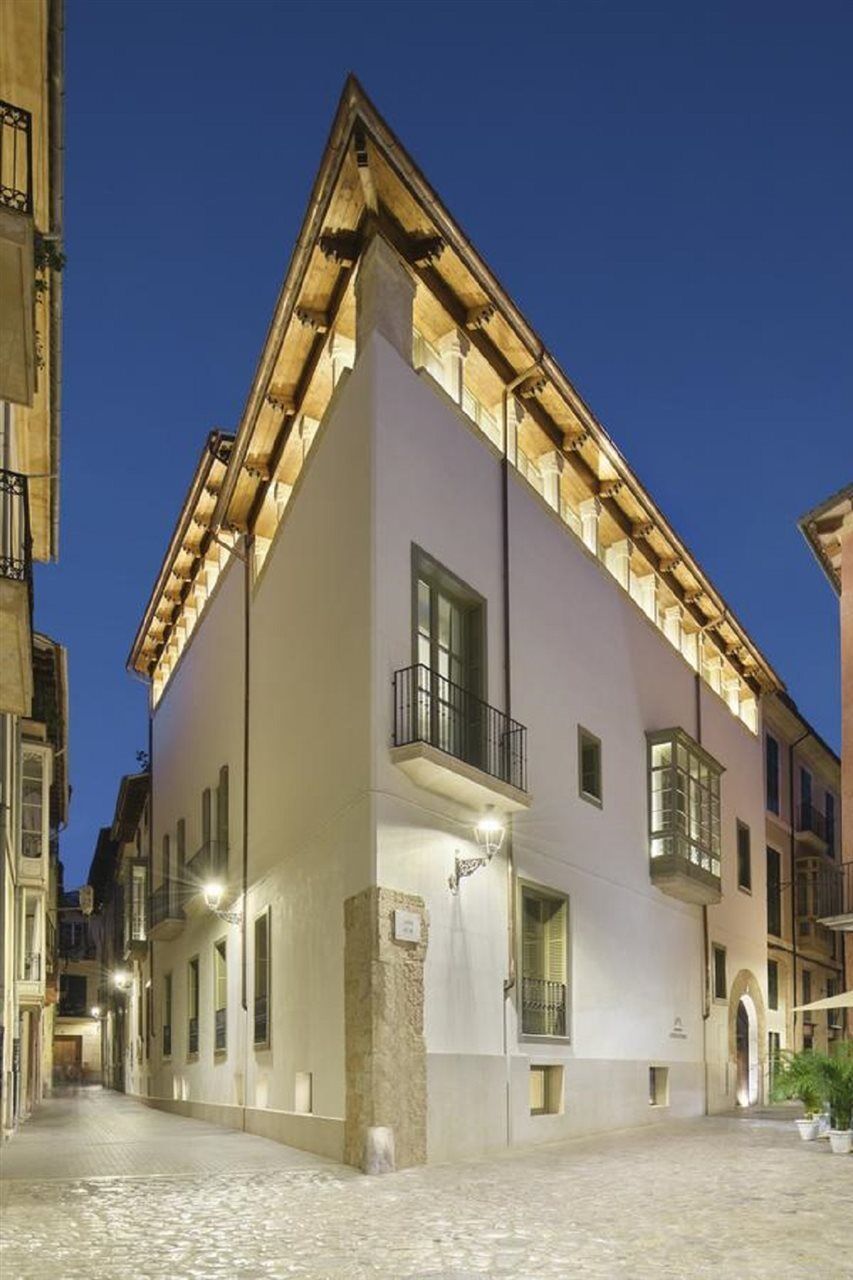 Hotel Antigua Palma - Casa Noble Εξωτερικό φωτογραφία The house of the poet in the centre of the town